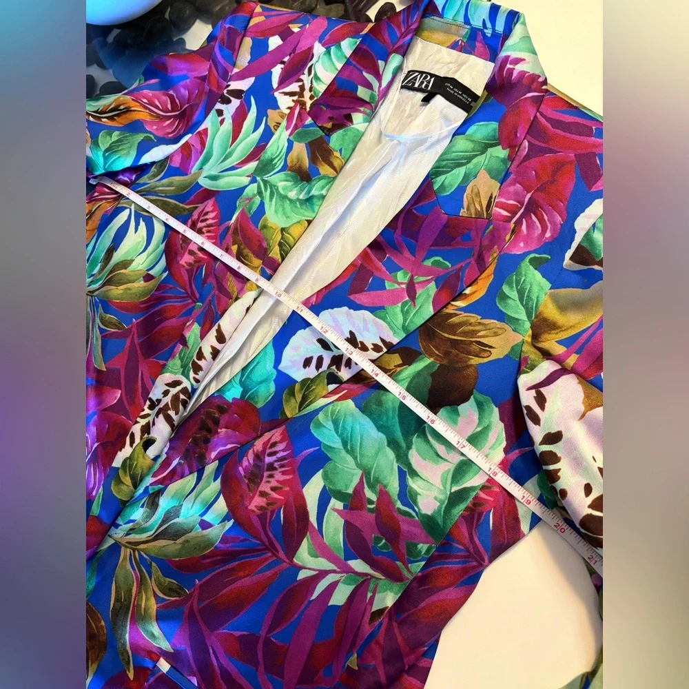 Zara Bright Tropical Leaf Print Blazer and Pants Set - Picture 13 of 16